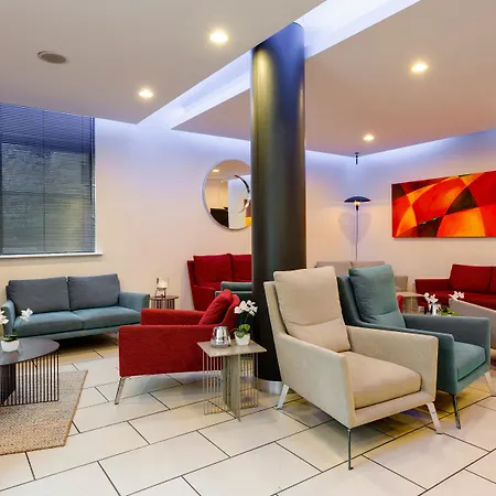 Centre By Ihg Hotel