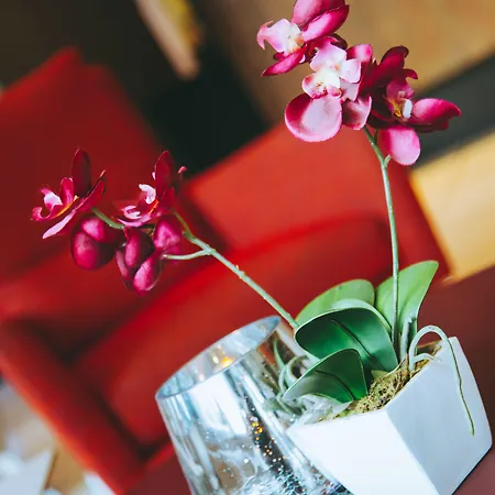 Centre By Ihg 4* York