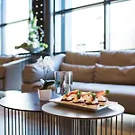 约克市中心假日酒店&度假村 酒店 4*