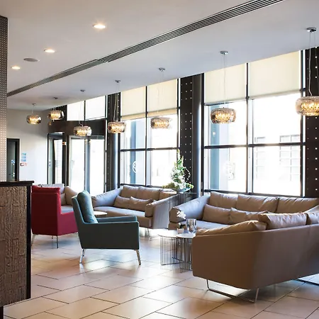 Centre By Ihg מלון