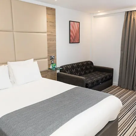 Centre By Ihg מלון 4*