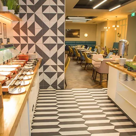 Centre By Ihg York