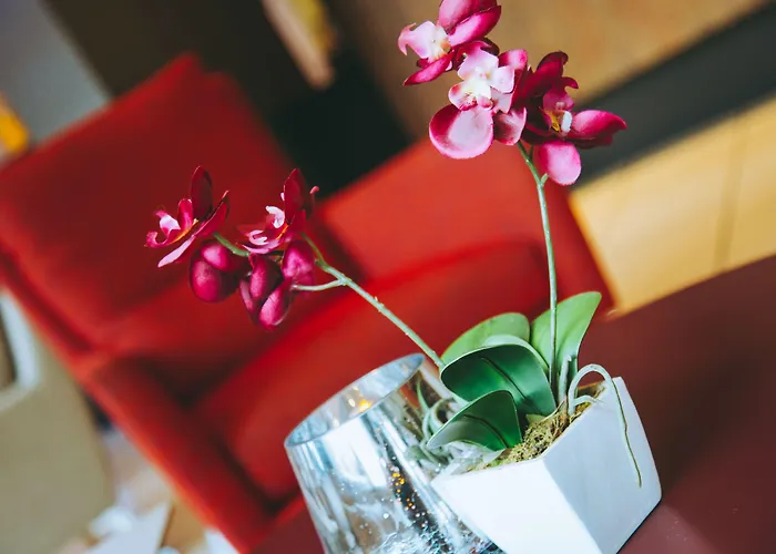 Centre By Ihg 4* York