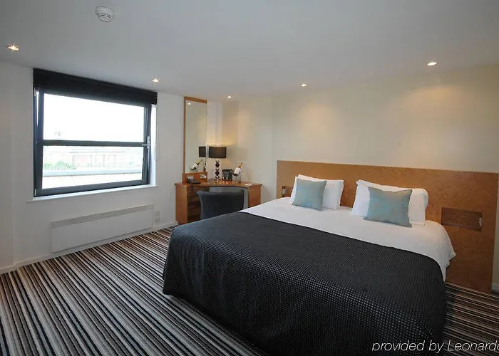 Hotel Centre By Ihg 4*