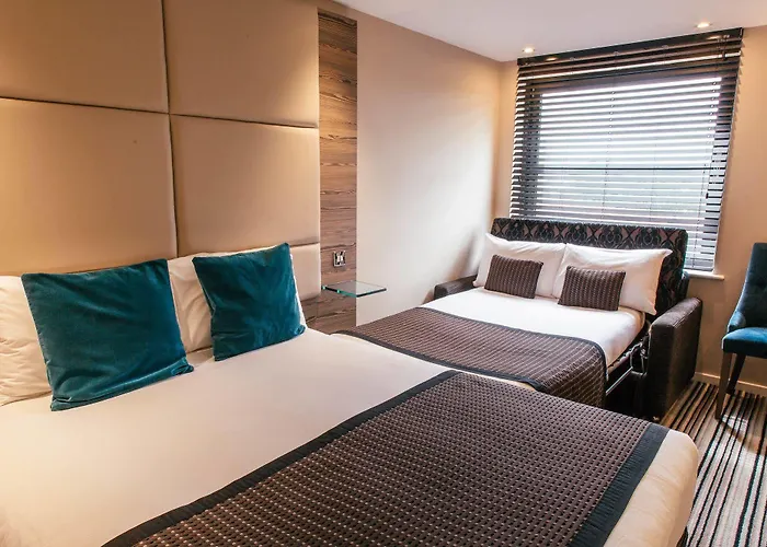 Centre By Ihg Hotel 4*