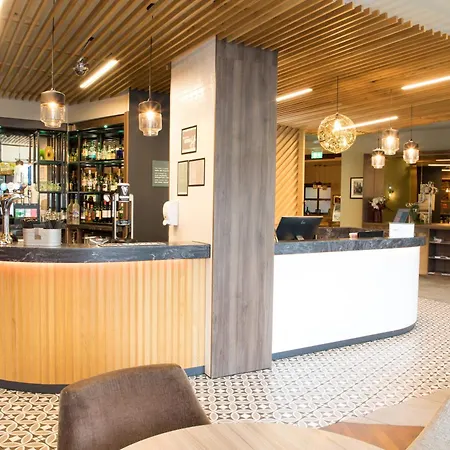 Centre By Ihg 4*