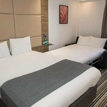 Centre By Ihg מלון