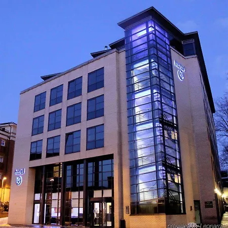 Centre By Ihg 4* York